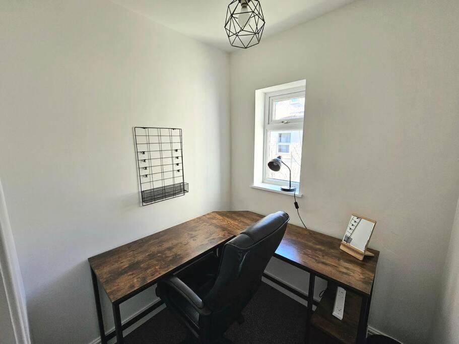 Entire House, Waterloo, Free Street Parking 빌라 외부 사진