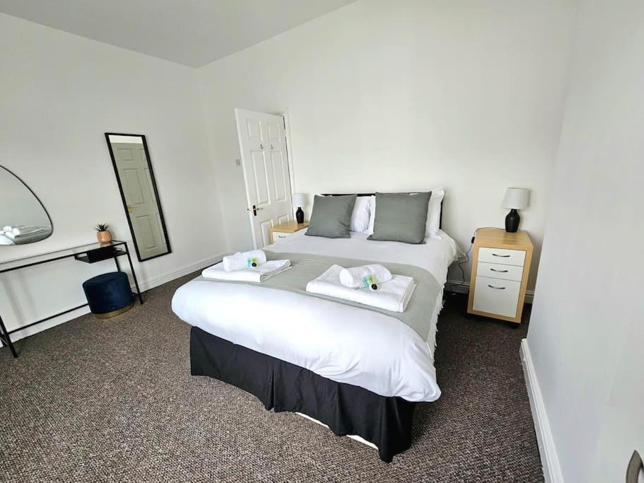 Entire House, Waterloo, Free Street Parking 빌라 외부 사진